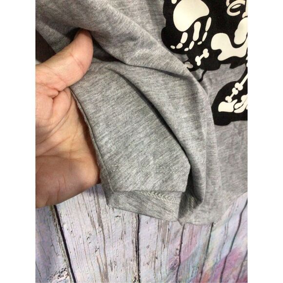 Disney Mickey Mouse Skeleton V Neck Tee Size Large Junior Women’s Gray Blak - Picture 3 of 14